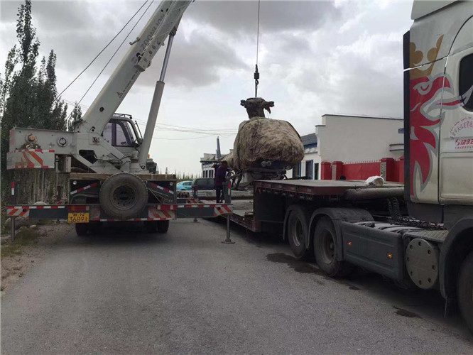 安定区狭窄场地（如小区、车间）适合用哪种吊车？